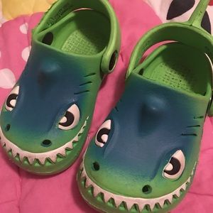 Toddler shoes